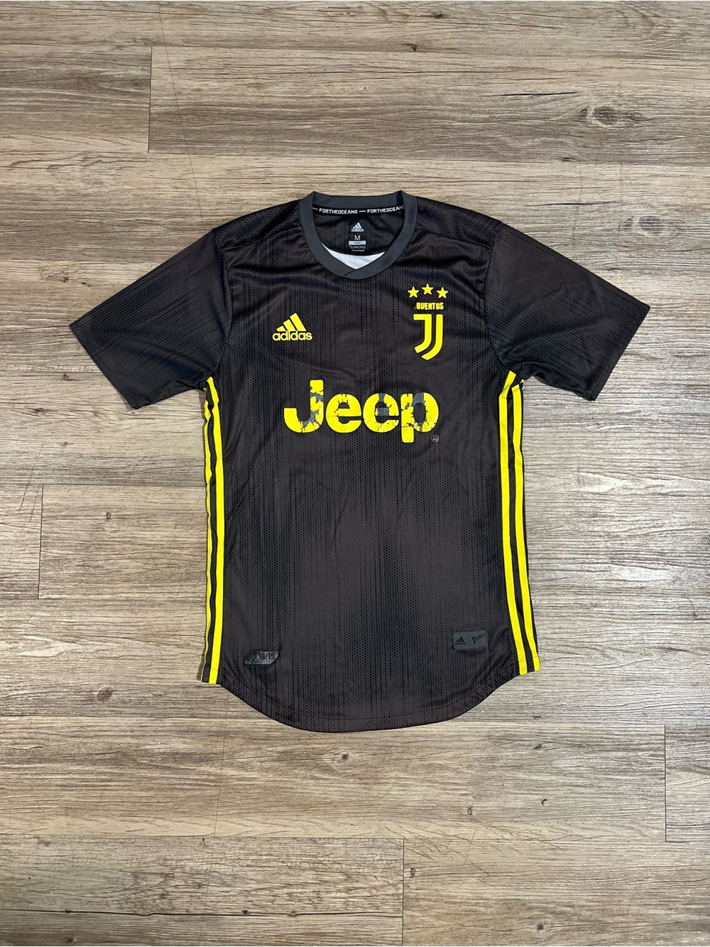 Juventus Soccer Jersey Adidas 2018/19 Third Kit Mens Size Medium Jeep Adidas